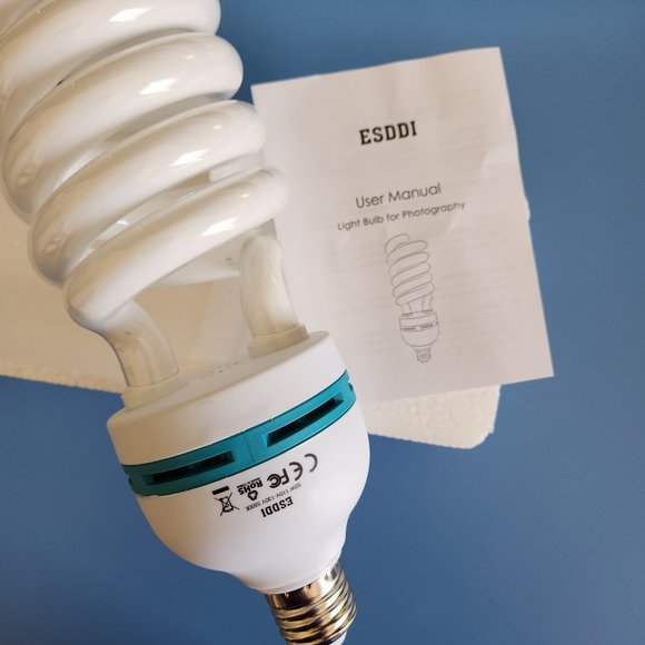 PHOTOGRAPHY LIGHT BULB FOR USE WITH REFLECTIVE UMBRELLA - Picture 1 of 8